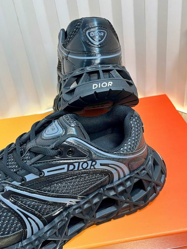 Architect Runner Sneakers